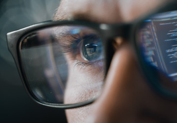 Optik ukázal brýle, které do 10 let budeme nosit všichni Optik ukázal brýle, které do 10 let budeme nosit všichni