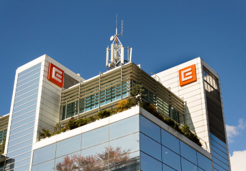 Bonusy nabízejí různí dodavatelé elektřiny