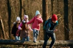 Volno pro děti, starost pro rodiče: na konci října musí řada rodin vyřešit hlídání