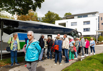I lidé vyššího věku mohou poznávat nové kamarády na cestách