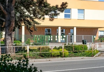 Poznámka v žákovské knížce není podle zákona trest, ale informace pro rodiče