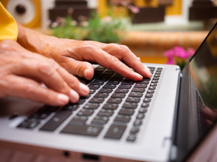 Nepříjemné hučení u notebooku dokáže znepříjemnit práci