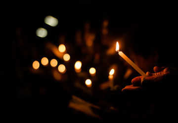 Tenhle dánský zvyk je mnohem krásnější než ohňostroje Tenhle dánský zvyk je mnohem krásnější než ohňostroje