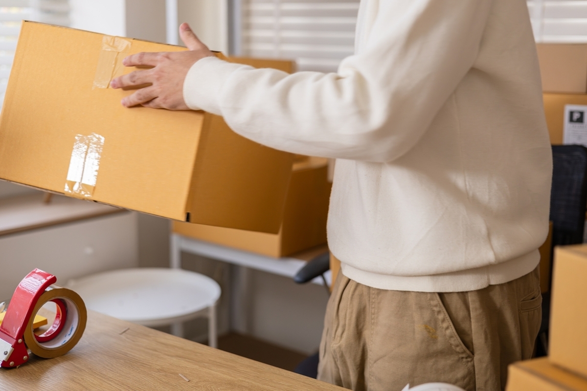 Objednávat balíky z Asie bude již brzy méně výhodné. 