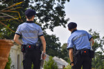 Policisté si občas vyslechnou zvláštní důvody k rychlé jízdě. Policisté si občas vyslechnou zvláštní důvody k rychlé jízdě.