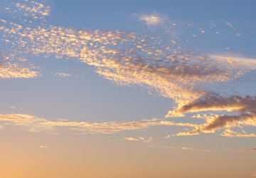 Meteorologové mění předpověď počasí na víkend