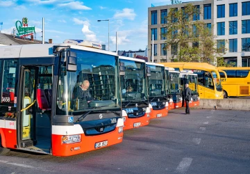 Příspěvek na mobilitu platí nejen pro osobní automobily, ale i MHD