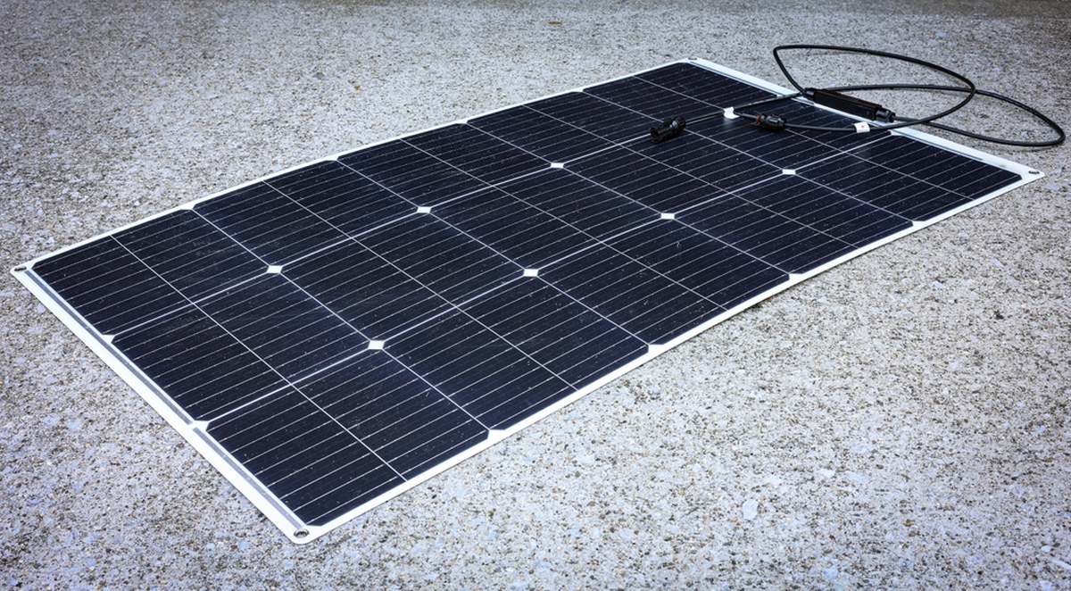 Na trhu s FVE se můžete setkat s ohebnými panely. 