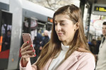 Můžete mít internet po celém světě za pár haléřů i bez změny operátora.