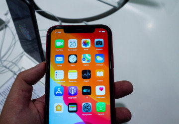 Úsporný režim je dostupný ve všech iPhonech už od verze iOS 9 a od té doby se výrazně vylepšil.
