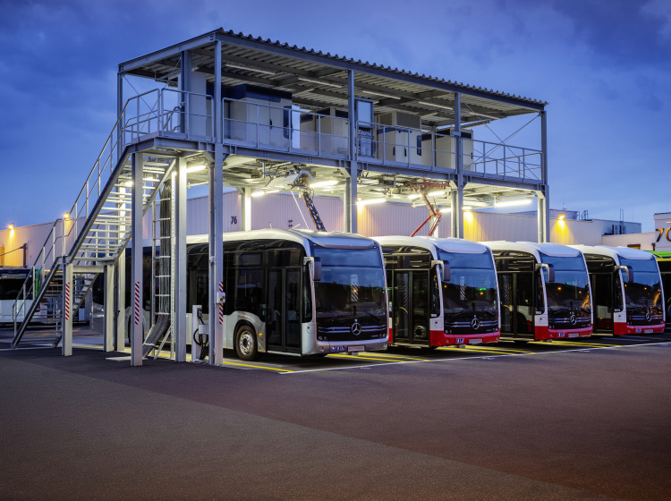 Nabíjecí stanice pro elektrické autobusy Mercedes-Benz