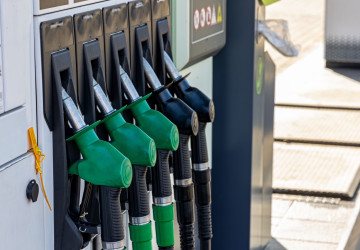 Kolik aktuálně zaplatíte za benzín a naftu?