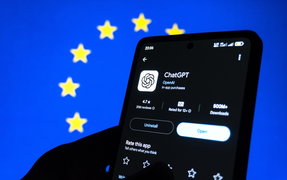 Evropská unie zařadila ChatGPT mezi nejpřísněji regulované digitální služby v rámci normy Digital Services Act. Evropská unie zařadila ChatGPT mezi nejpřísněji regulované digitální služby v rámci normy Digital Services Act.