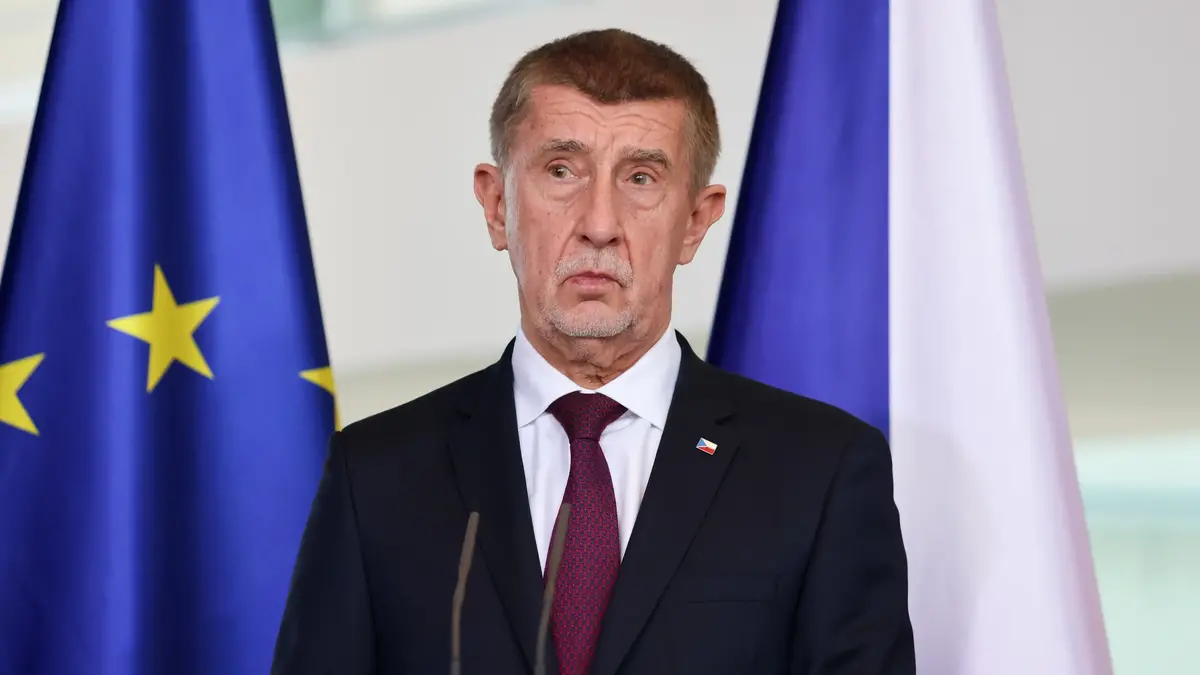 Babiš chce od ledna výrazně seškrtat peníze Čechům. Babiš chce od ledna výrazně seškrtat peníze Čechům.