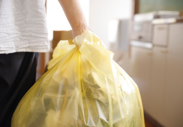 Když vyhodíte smetí do správných pytlů, může se vám to vyplatit