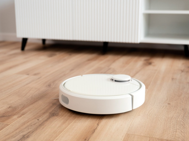 Kteří inteligentní úklidoví roboti jsou aktuálně nejlepší na trhu?