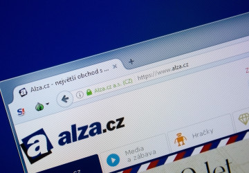 Robotický čistič oken z Alzy šetří čas i nervy