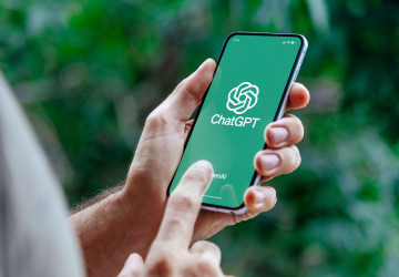 ChatGPT si ukládá vaše konverzace