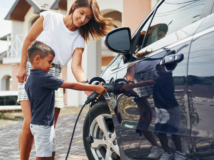 Německé sdružení volá po omezení elektromobilů, které mají větší spotřebu