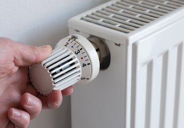 Vyplatí se úplné vypnutí topení?