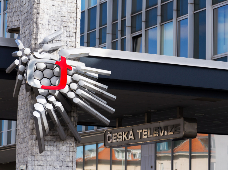Televizní poplatky nesouvisí s platbou za kabelovou či internetovou televizi.