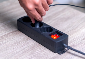 Dejte si pozor na prodlužovací kabely s tlačítkem Dejte si pozor na prodlužovací kabely s tlačítkem