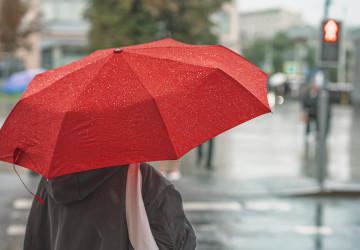 První polovina října přinesla nadprůměrné teploty, koncem týdne však Česko zasáhne prudké ochlazení s deštěm a mrazivými rány. První polovina října přinesla nadprůměrné teploty, koncem týdne však Česko zasáhne prudké ochlazení s deštěm a mrazivými rány.