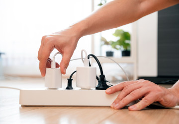 Kabely v prodlužovacím kabelu