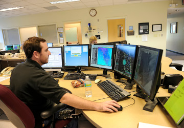 Na monitorech se rýsují první náznaky vánočního počasí.