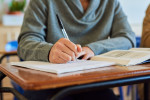 Kolik peněz potřebuje vysokoškolák k důstojnému životu? Kolik peněz potřebuje vysokoškolák k důstojnému životu?