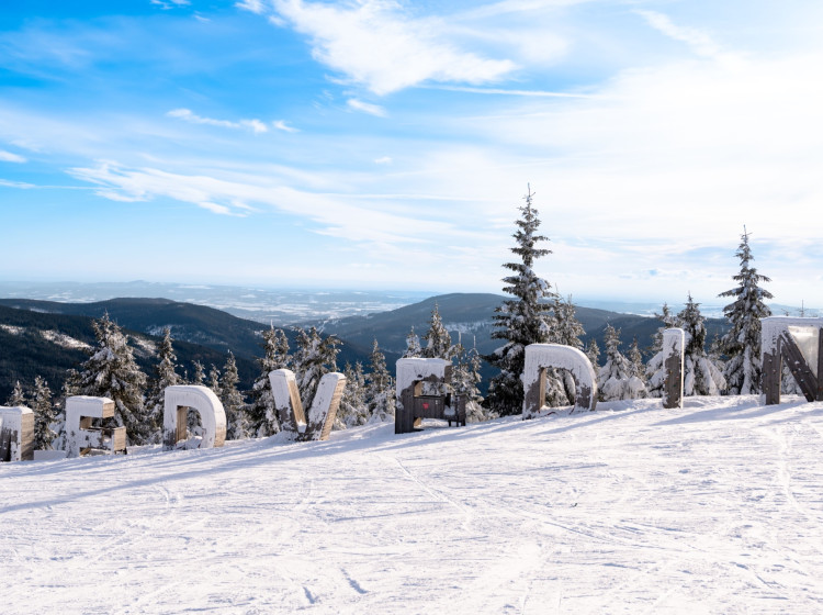 Kdy se u nás dočkáme podmínek pro lyžování? Kdy se u nás dočkáme podmínek pro lyžování?