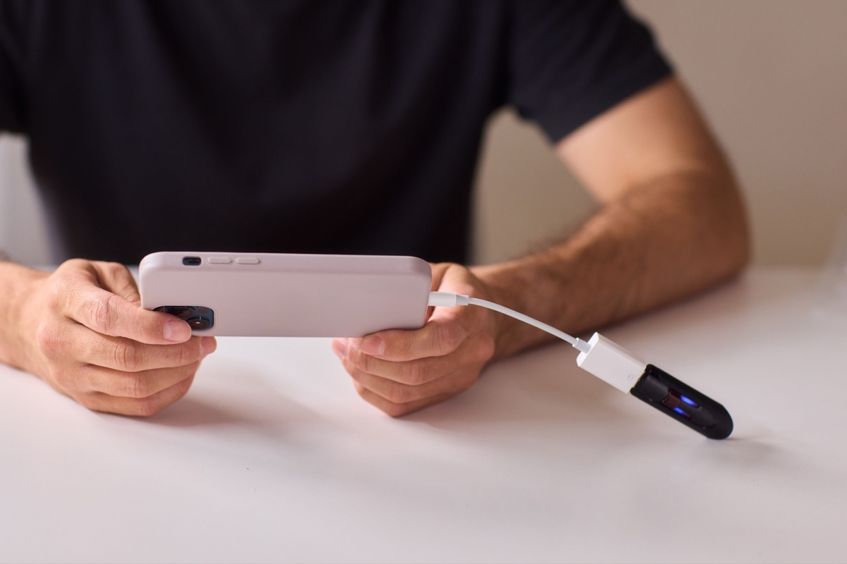 OTG disk navýší úložný prostor telefonu o desítky GB. OTG disk navýší úložný prostor telefonu o desítky GB.