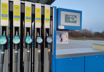 Cena pohonných hmot by mohla již brzy klesnout. 