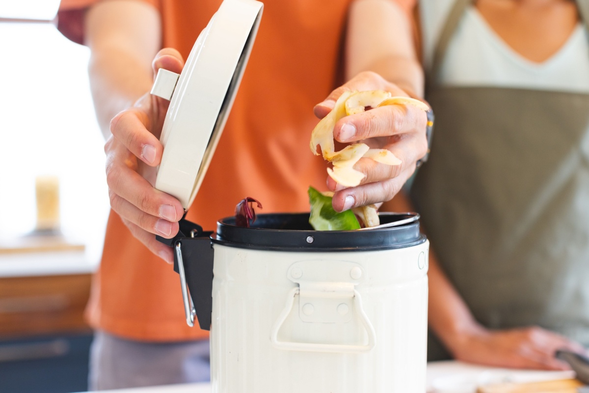 Chytrý domácí spotřebič umí výrazně zredukovat odpad