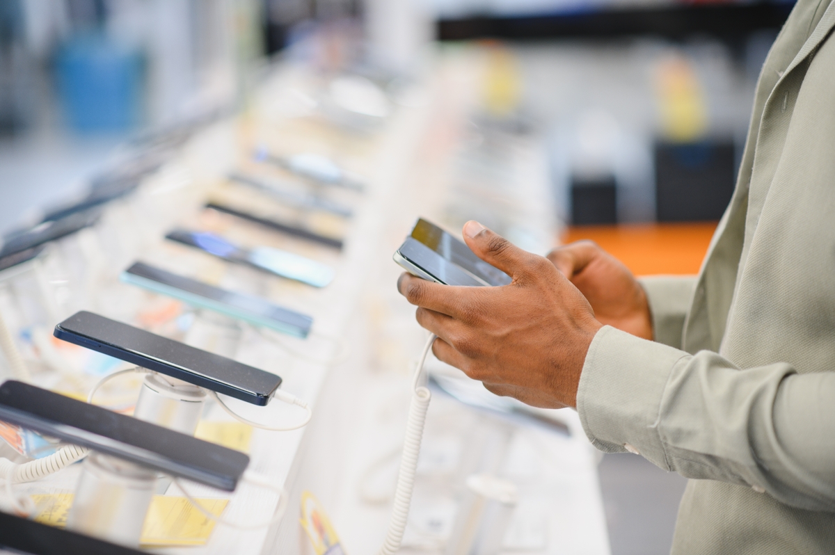 Telefon do 10 tisíc dnes neznamená kompromis