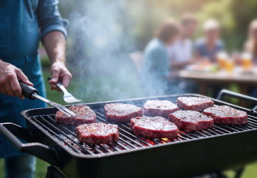 Dodržování pravidel vás při grilování ochrání před problémy.