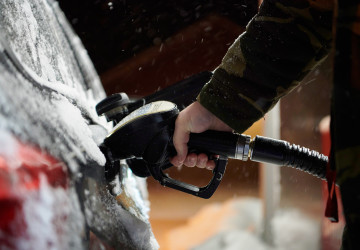 Špatný výběr mezi zimní a letní naftou může vyjít v servisu na desítky tisíc