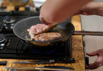 Trik z michelinské restaurace, jak ohřát maso