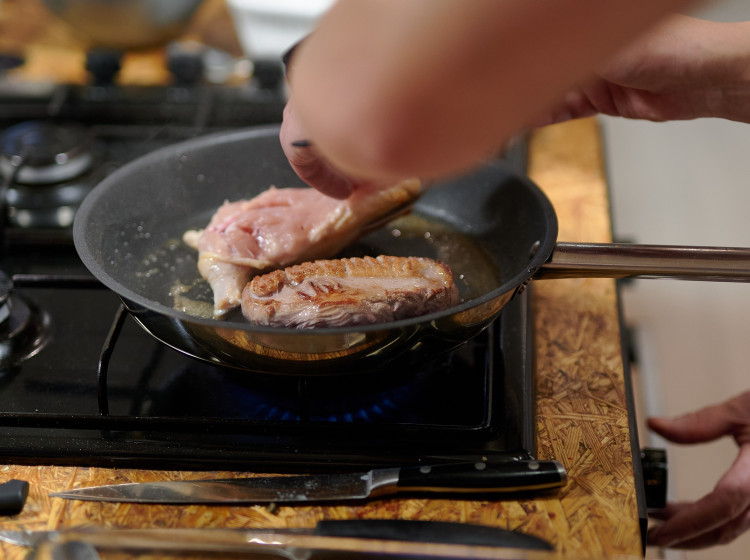 Trik z michelinské restaurace, jak ohřát maso Trik z michelinské restaurace, jak ohřát maso