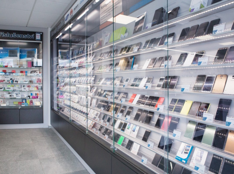 Při nákupu nového telefonu můžete narazit na novinku