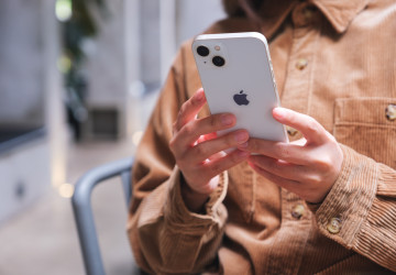 Tyto iPhony už mají smůlu: Apple potvrdil seznam modelů, u kterých končí podpora. Zkontrolujte, zda se to týká i vás Tyto iPhony už mají smůlu: Apple potvrdil seznam modelů, u kterých končí podpora. Zkontrolujte, zda se to týká i vás