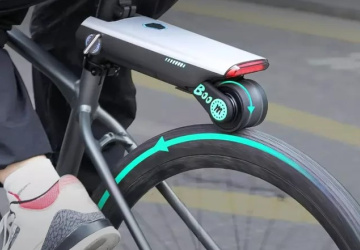 Přídavný motor na kolo může být velmi užitečný.