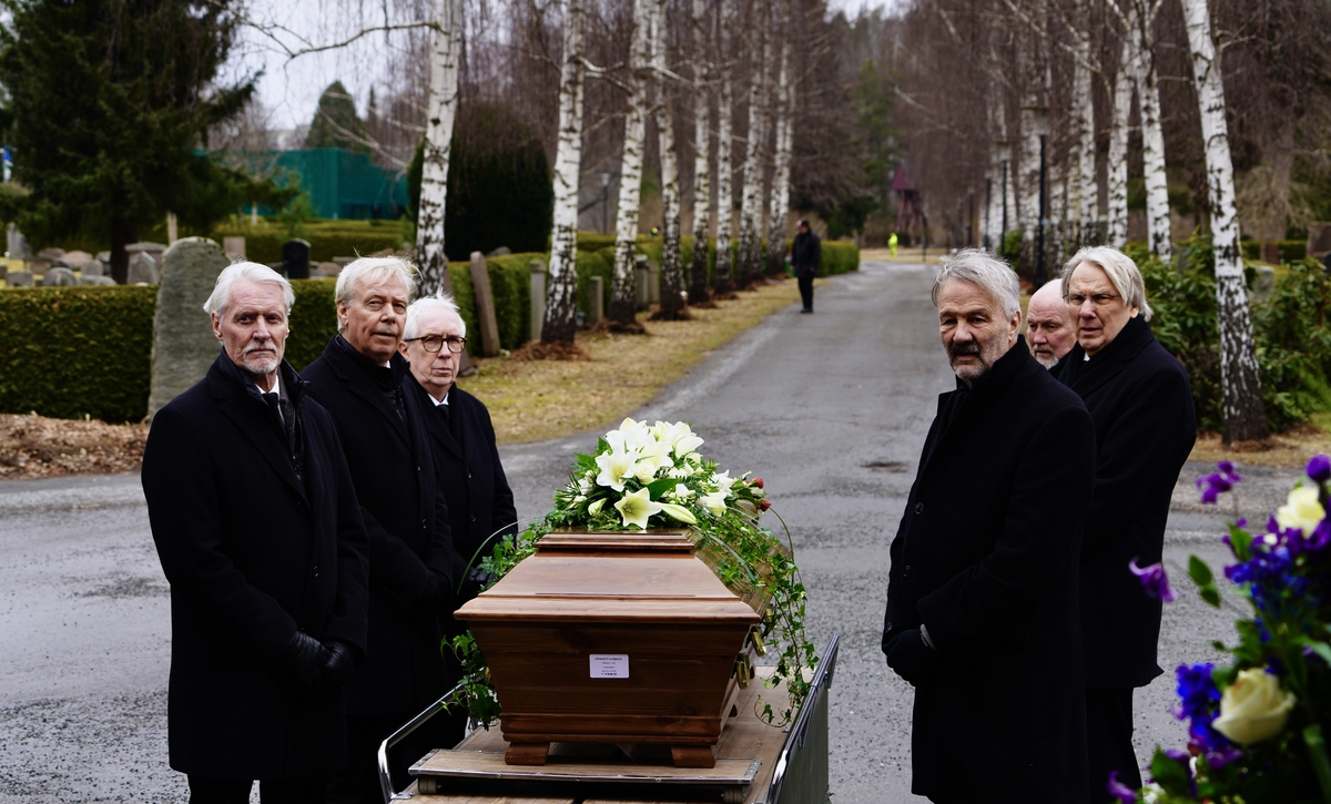 Náklady na pohřeb za poslední roky vzrostly.