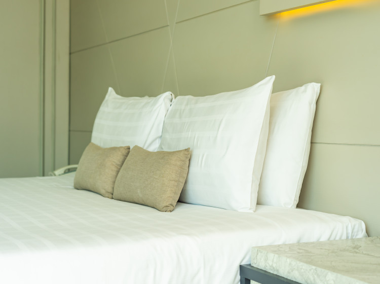 Interiérový designér přiznal, co by si do ložnice nikdy nepořídil Interiérový designér přiznal, co by si do ložnice nikdy nepořídil