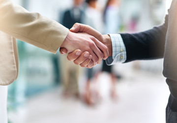 Nepřechýlené příjmení může mít řadu výhod