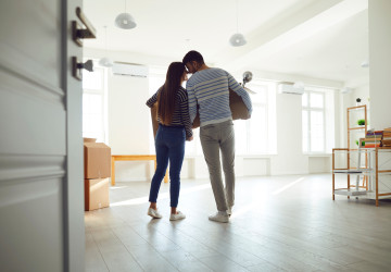 Získat bydlení je pro mladé rodiny stále složitější.