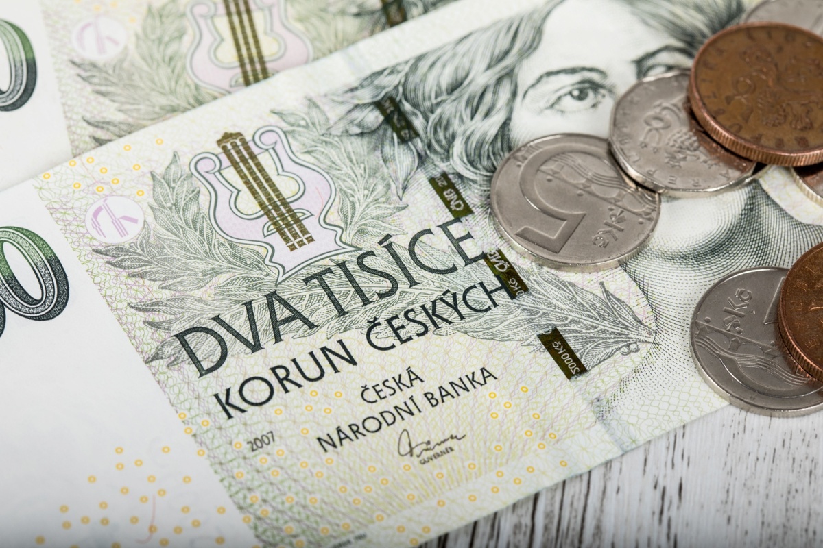 Češi stále doplácejí na zmatky ve svých půjčkách a úvěrech