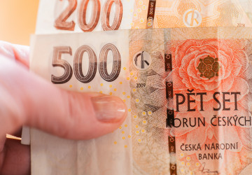 Kam si doma schovat peníze, pokud je nechcete mít v bance? 