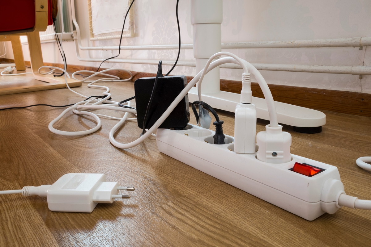 Zbavte se nevzhledných kabelů na podlaze jednou provždy. 