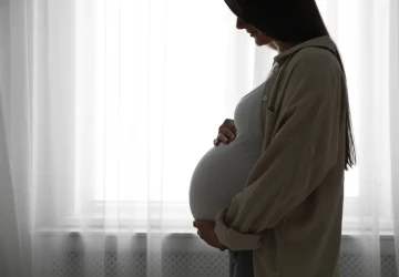 Těhotenství přináší i výdaje, na které lze získat příspěvek od pojišťovny